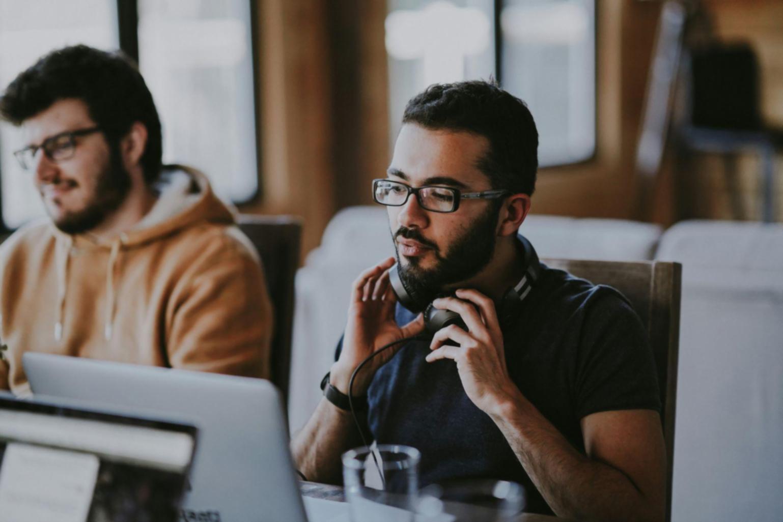 Professional startup consultation environment